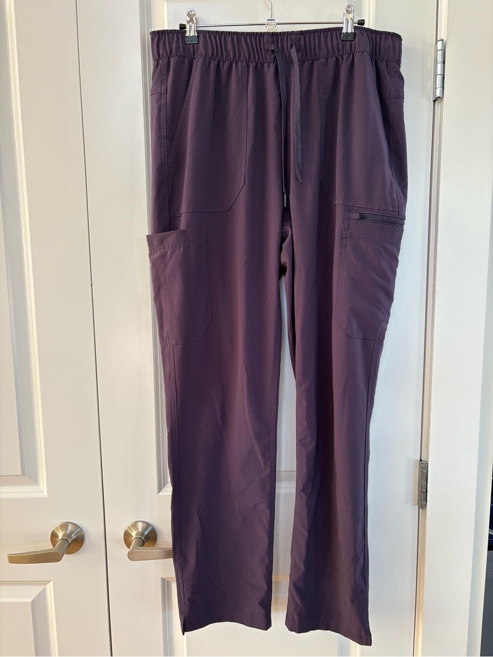 Carhartt Cargo Scrub Pants with Elastic Waistband in Plum Large Women’s